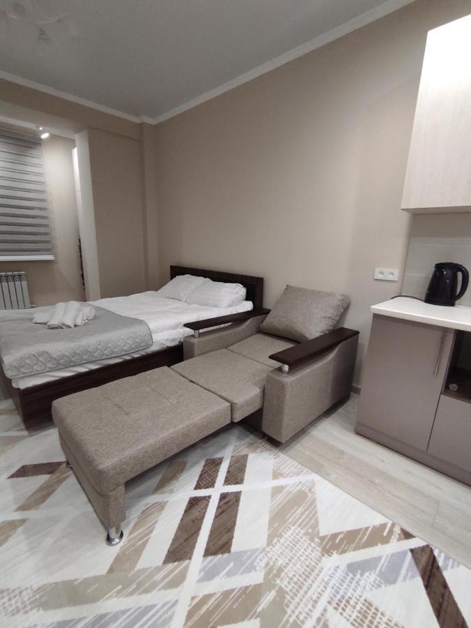 Уютная Квартира-Студия Жк Lotus Terrace Lejlighed Almaty Eksteriør billede
